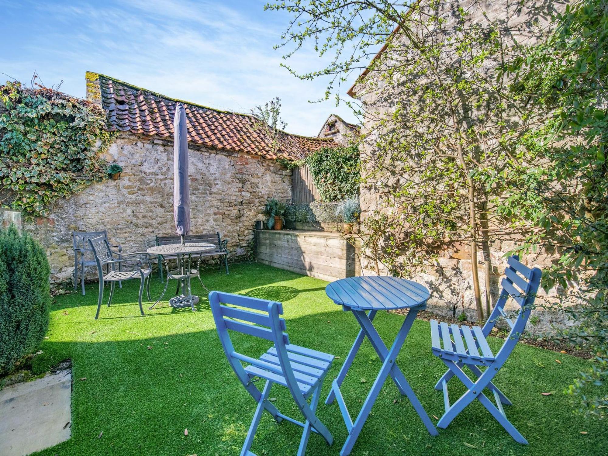 Вилла Ryburn House - Uk43518 Торнтон-Дейл Экстерьер фото